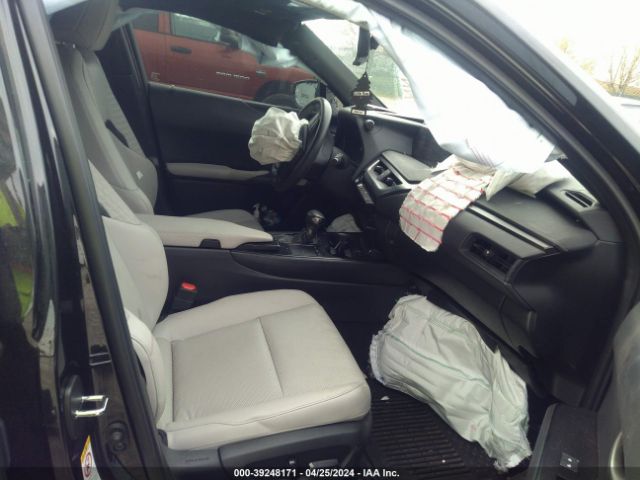 JTHU9JBH9K2010936 Lexus UX 250H