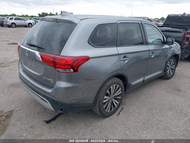 JA4AD3A30KZ049694 Mitsubishi Outlander Se
