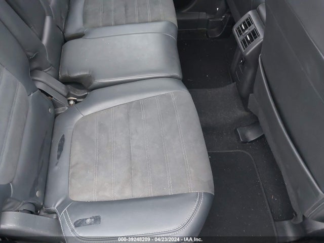 JA4AD3A30KZ049694 Mitsubishi Outlander Se