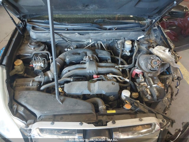 Subaru Outback 2.5i Limited 2014 4S4BRBLC1E3273031 Image 10