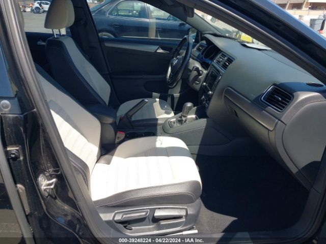 3VWD17AJ9GM377512 Volkswagen Jetta 1.8t Sport