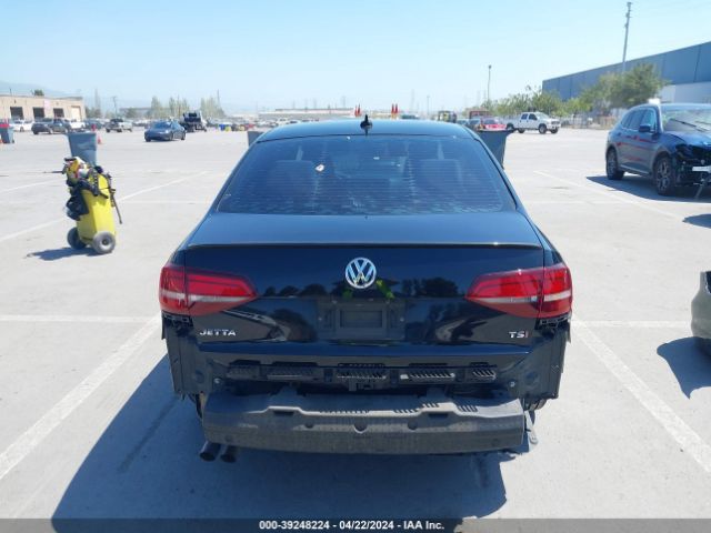 3VWD17AJ9GM377512 Volkswagen Jetta 1.8t Sport