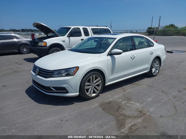 1VWLA7A36KC008081 Volkswagen Passat 2.0t Wolfsburg Edition