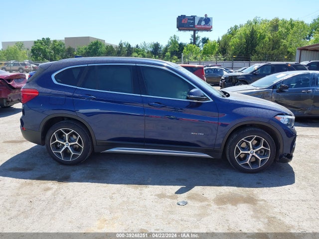 BMW X1 Xdrive28i 2018 WBXHT3C32J5K25464 Image 13