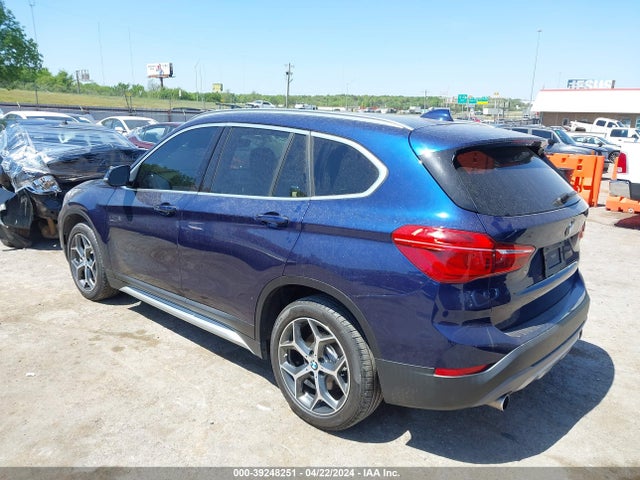 BMW X1 Xdrive28i 2018 WBXHT3C32J5K25464 Image 3