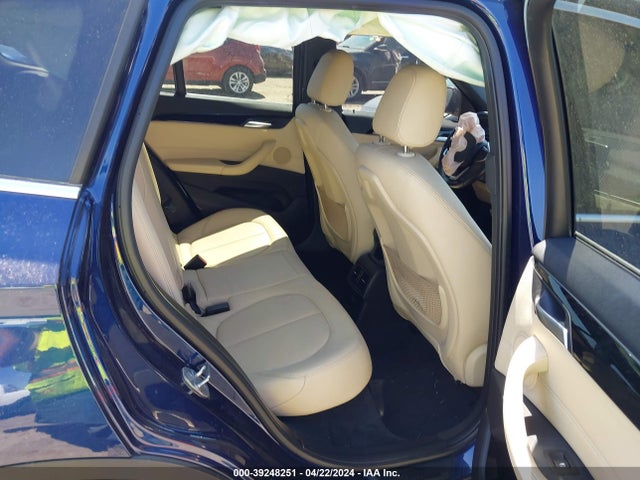 BMW X1 Xdrive28i 2018 WBXHT3C32J5K25464 Image 8