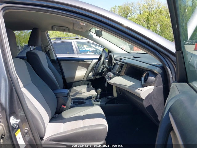 Toyota RAV4 LE 2015 2T3BFREV7FW255541 Image 5