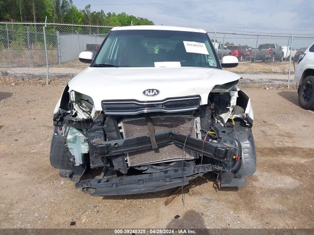 KIA SOUL + 2018 KNDJP3A57J7889822 Image 6