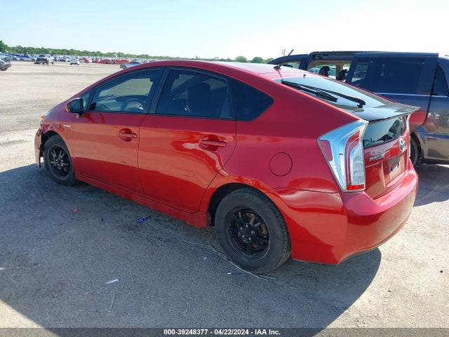 Toyota Prius Two 2014 JTDKN3DU5E1771550 Image 3