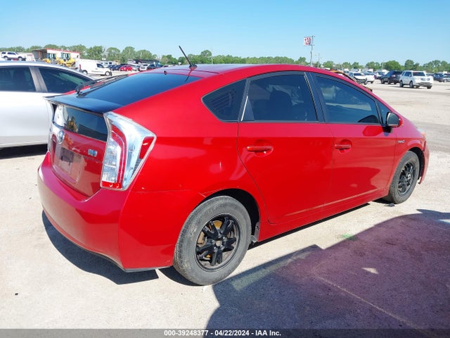 Toyota Prius Two 2014 JTDKN3DU5E1771550 Image 4