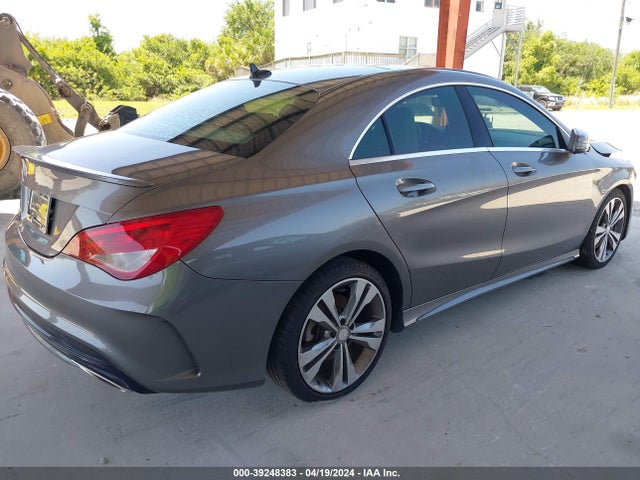 Mercedes-Benz CLA 250 2018 WDDSJ4EB2JN519357 Image 4