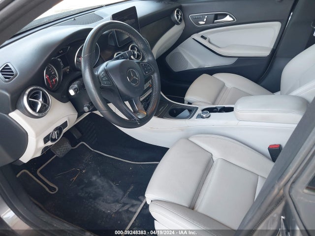 Mercedes-Benz CLA 250 2018 WDDSJ4EB2JN519357 Image 5