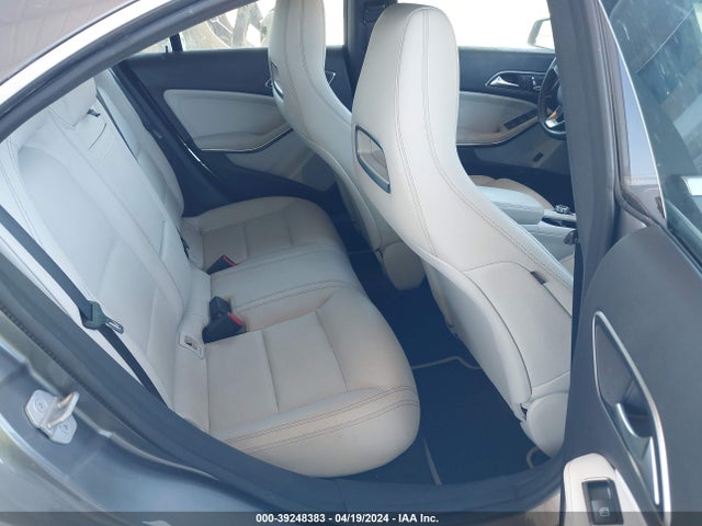 Mercedes-Benz CLA 250 2018 WDDSJ4EB2JN519357 Image 8