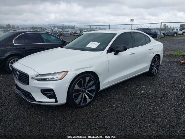 7JRL12FZ7NG162879 Volvo S60 B5 Momentum