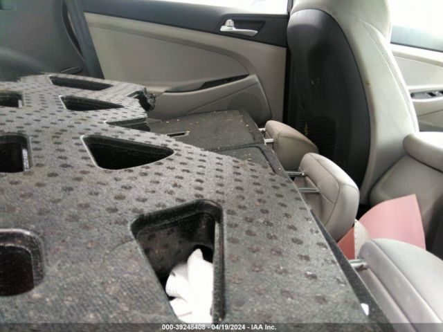 2020 HYUNDAI TUCSON KM8J2CA49LU266353 Photo 7