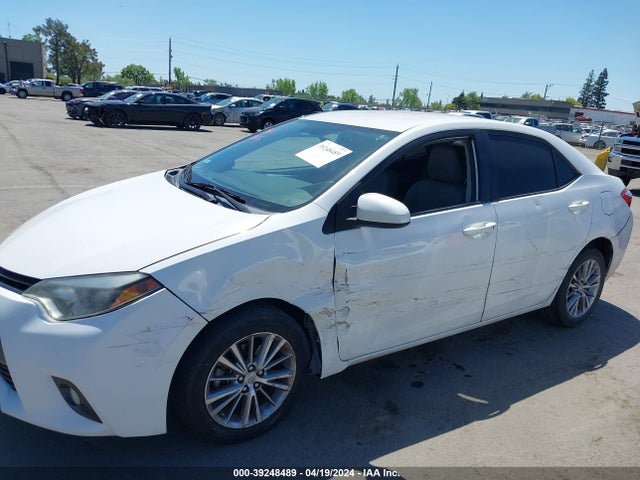 Toyota Corolla Le Plus 2015 2T1BURHE6FC395771 Image 6