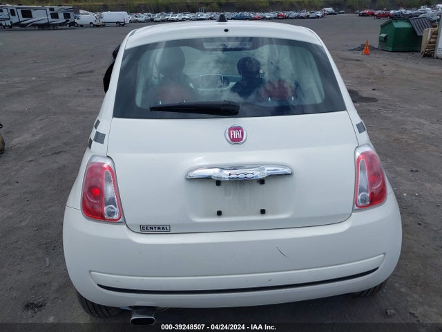 3C3CFFKR8GT130264 Fiat 500 EASY