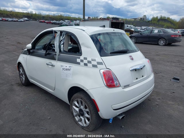 2016 FIAT 500 3C3CFFKR8GT130264 Photo 2