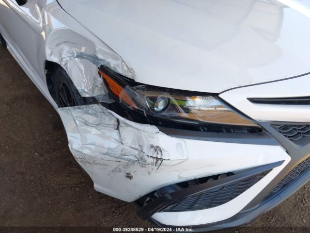 4T1G11AK5NU027336 Toyota Camry Se Nightshade Edition