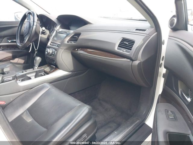JH4KC1F56FC001085 Acura RLX