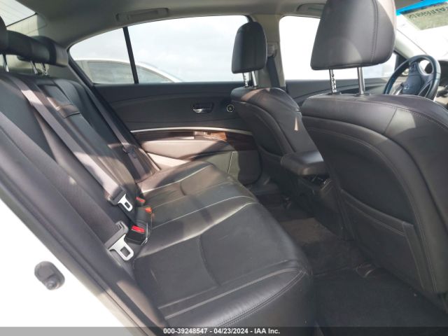 JH4KC1F56FC001085 Acura RLX