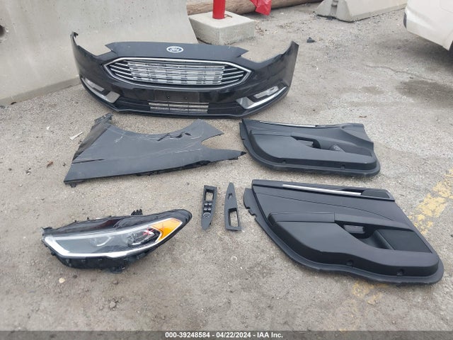 Ford Fusion Hybrid Titanium 2018 3FA6P0RU8JR232025 Image 12