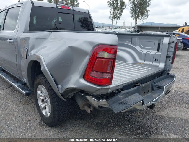 1C6SRFJM8MN612708 RAM 1500 Laramie  4x4 5'7 Box