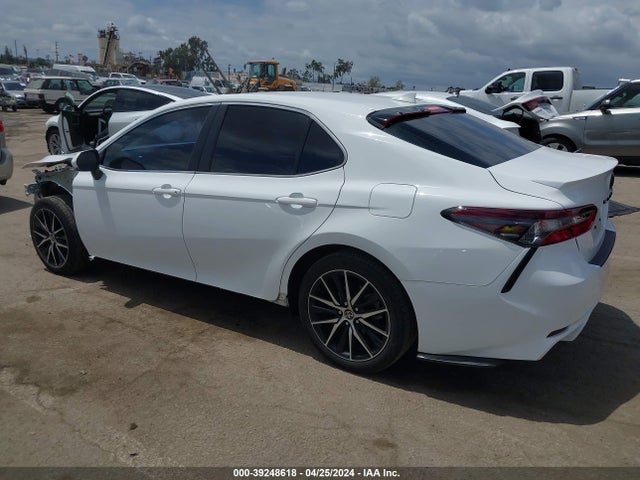 Toyota CAMRY SE 2022 4T1G11AK2NU684773 Image 3