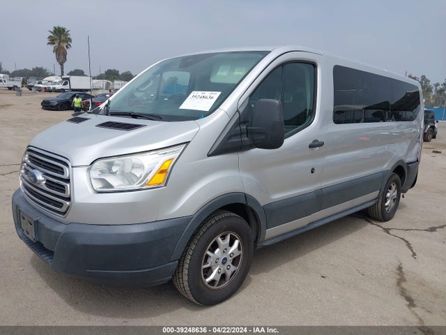Ford Transit-150 Xlt 2015 1FMZK1YMXFKA95299 Image 2
