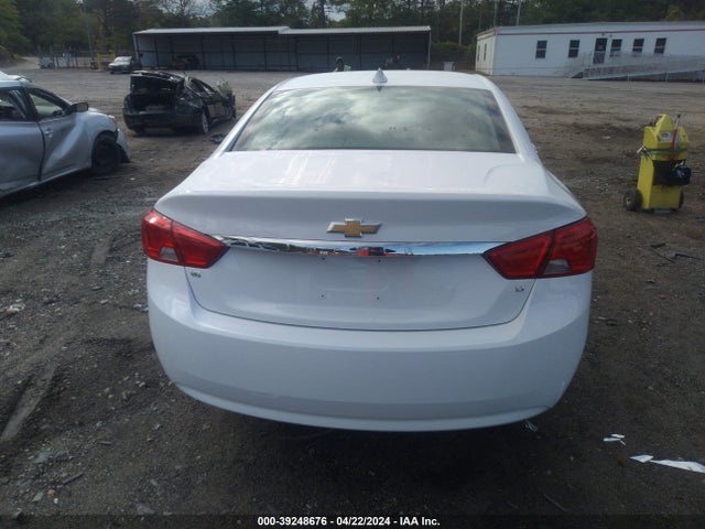 Chevrolet IMPALA 1LT 2018 1G1105S32JU142880 Image 16