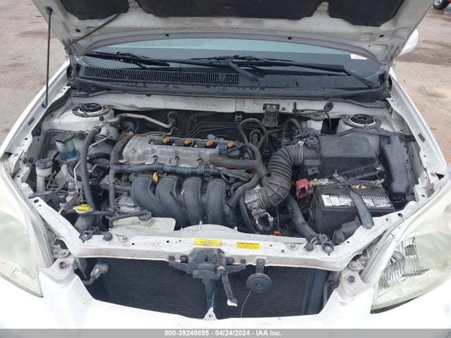 39248695 :رقم المزاد ، 2T1KR32E85C338879 vin ، 2005 Toyota Matrix Xr مزاد بيع