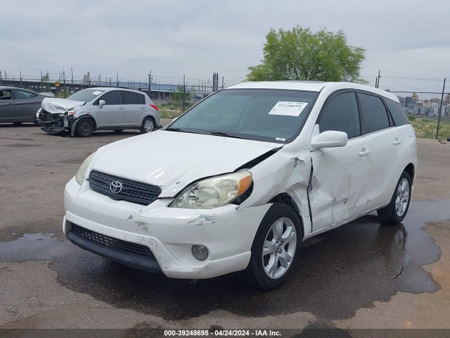 39248695 :رقم المزاد ، 2T1KR32E85C338879 vin ، 2005 Toyota Matrix Xr مزاد بيع