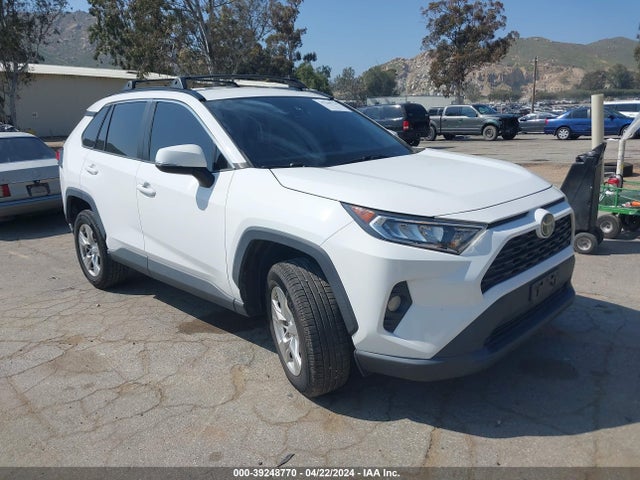 Toyota Rav4 Xle 2020 2T3P1RFV9LC073386 zdjęcie główne