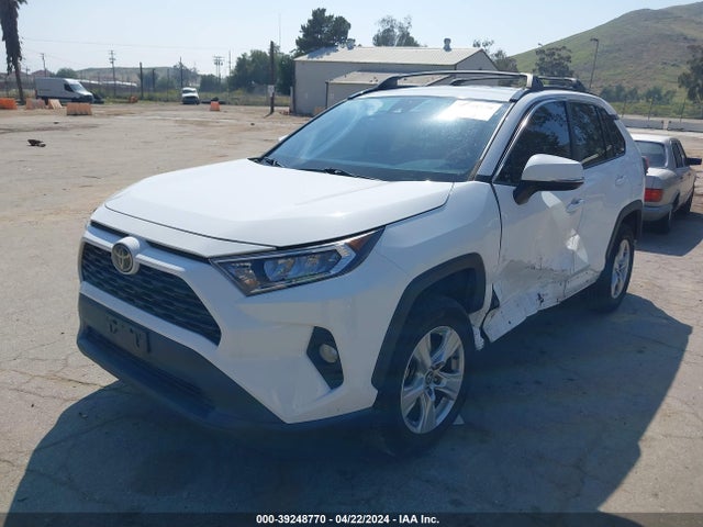 Toyota Rav4 Xle 2020 2T3P1RFV9LC073386 Image 2