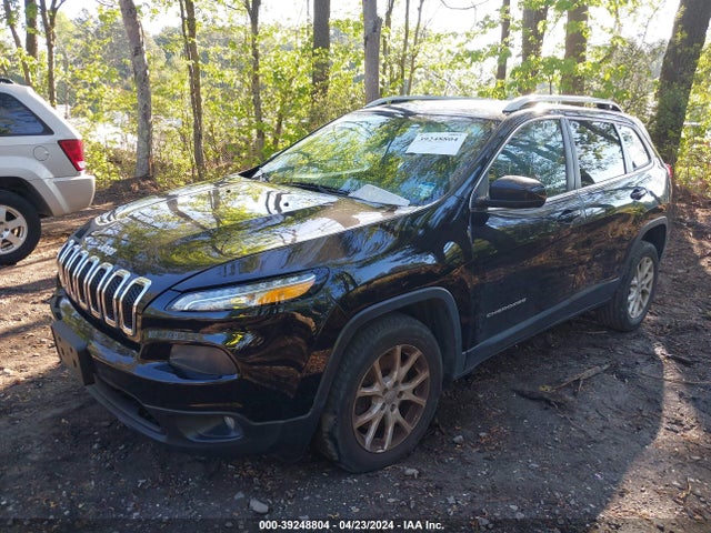 1C4PJLCB7JD573188 Jeep Cherokee Latitude Fwd
