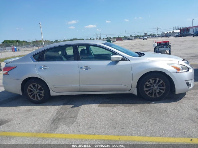 Nissan Altima 2.5 S 2015 1N4AL3AP4FC493350 Image 13