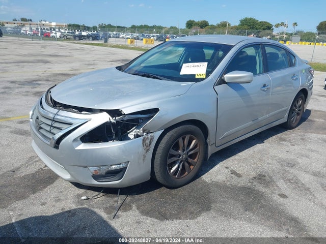 Nissan Altima 2.5 S 2015 1N4AL3AP4FC493350 Image 2