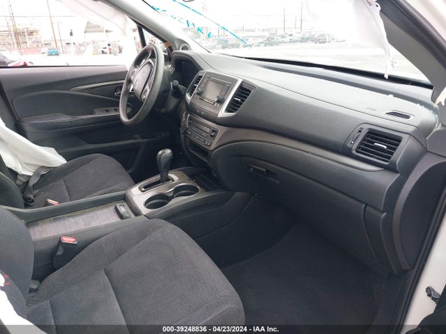 Honda PILOT LX 2017 5FNYF5H19HB047262 Image 5