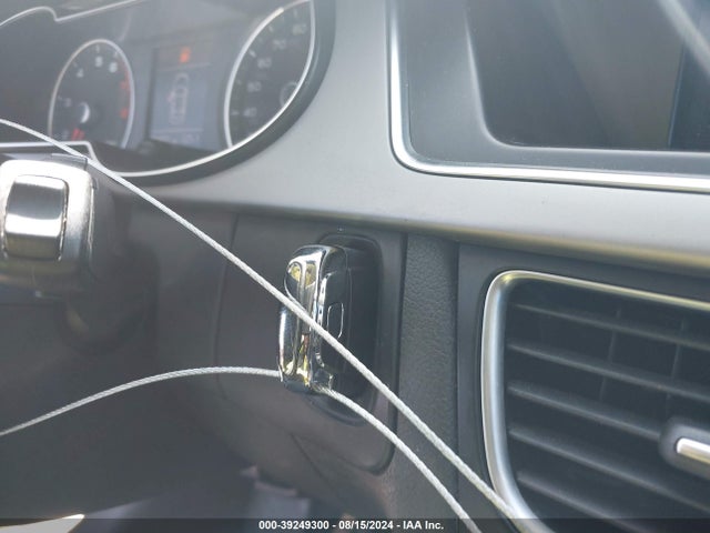 WAUBFAFL0FN020143 Audi A4 2.0t Premium