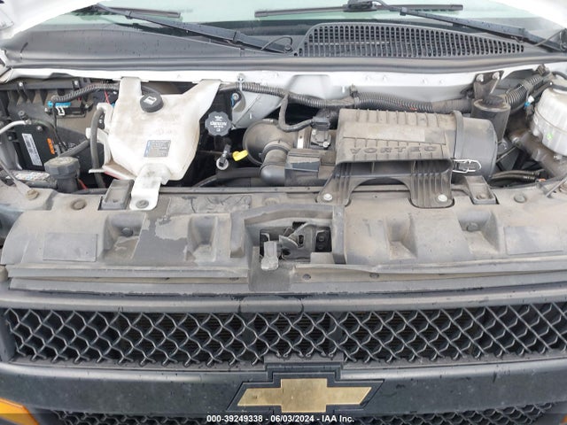 Chevrolet Express 2500 Work Van 2019 1GCWGAFG8K1270901 Image 10