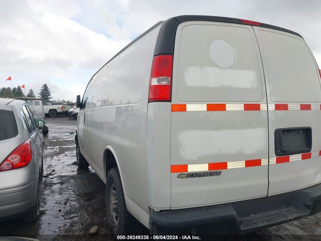 Chevrolet Express 2500 Work Van 2019 1GCWGAFG8K1270901 Image 3