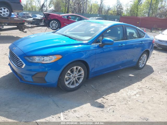 3FA6P0HD3LR218103 Ford FUSION SE