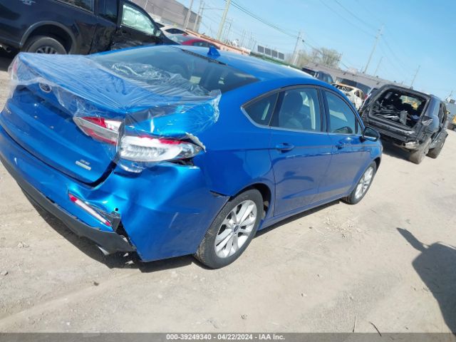 3FA6P0HD3LR218103 Ford FUSION SE