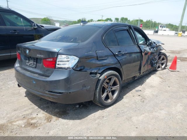 WBA3C3C54FK202315 BMW 320i Xdrive