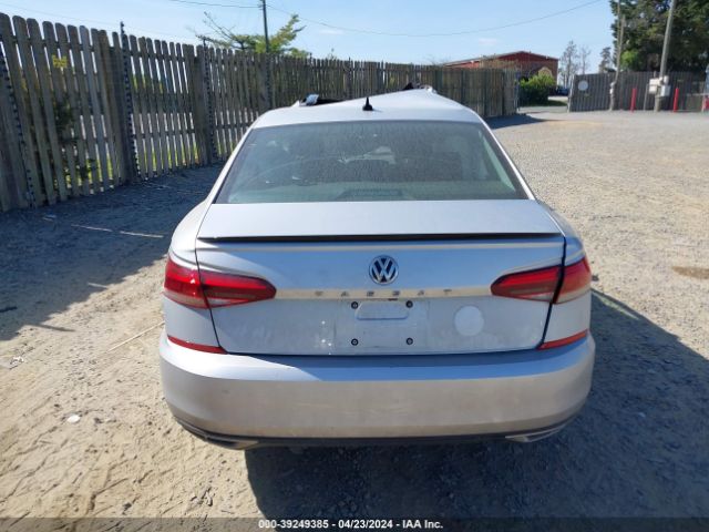 1VWMA7A38LC018973 Volkswagen Passat 2.0t R-line