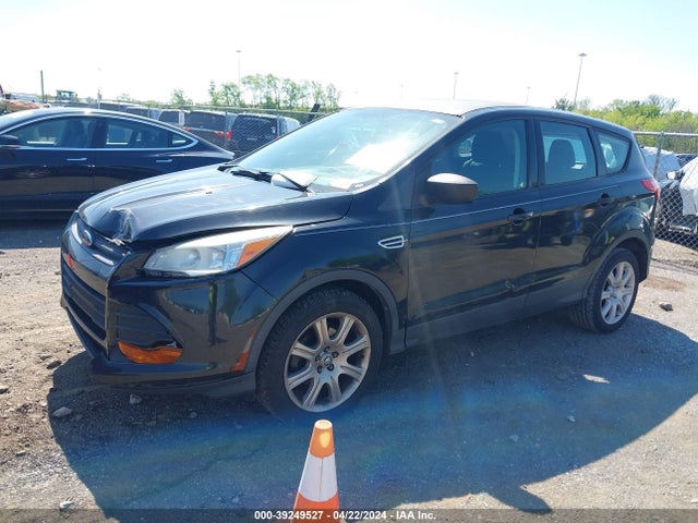 Ford ESCAPE S 2014 1FMCU0F71EUB69073 Image 2