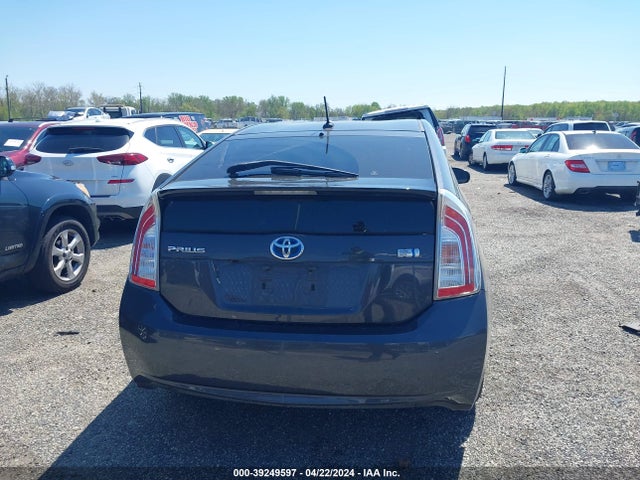 Toyota Prius Three 2015 JTDKN3DU8F1895930 Image 16