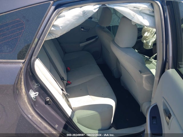 Toyota Prius Three 2015 JTDKN3DU8F1895930 Image 8