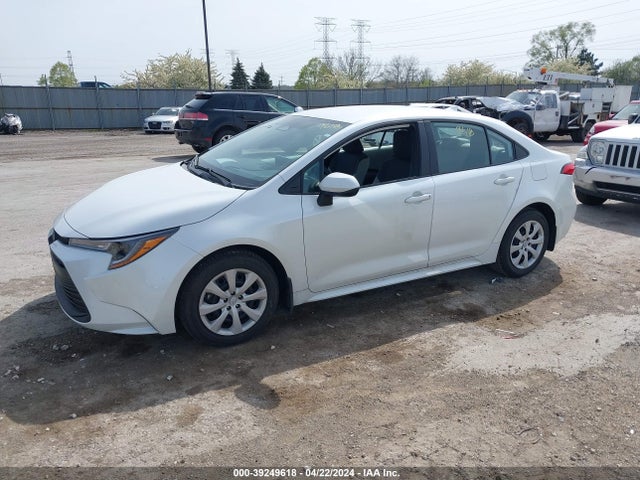 Toyota COROLLA LE 2023 5YFB4MDEXPP008164 Image 2