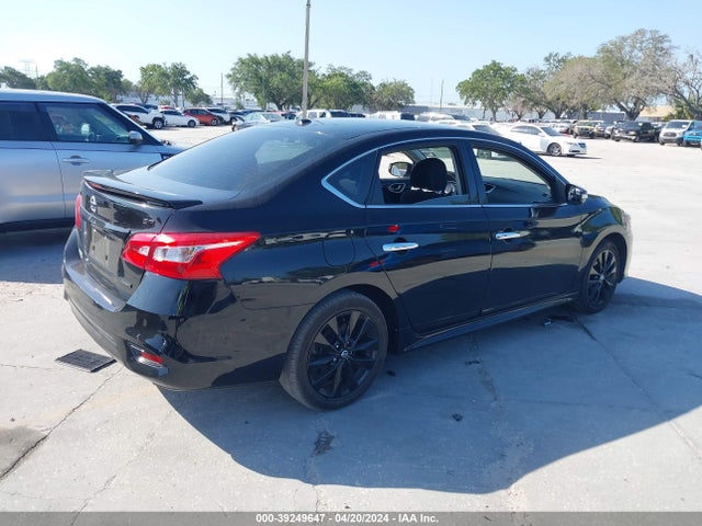 Nissan SENTRA SR 2018 3N1AB7AP1JY252367 Image 4